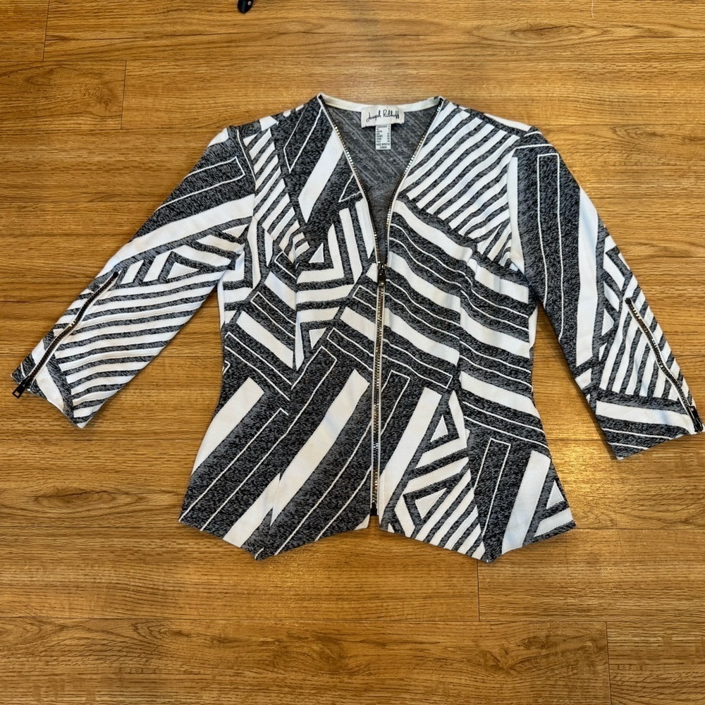 Joseph Ribkoff Structured Geometric Zip Jacket - Picture 3 of 12